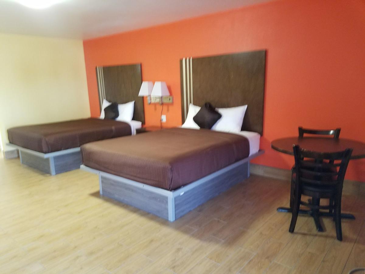 Simple Rewards Inn Розуелл Екстер'єр фото